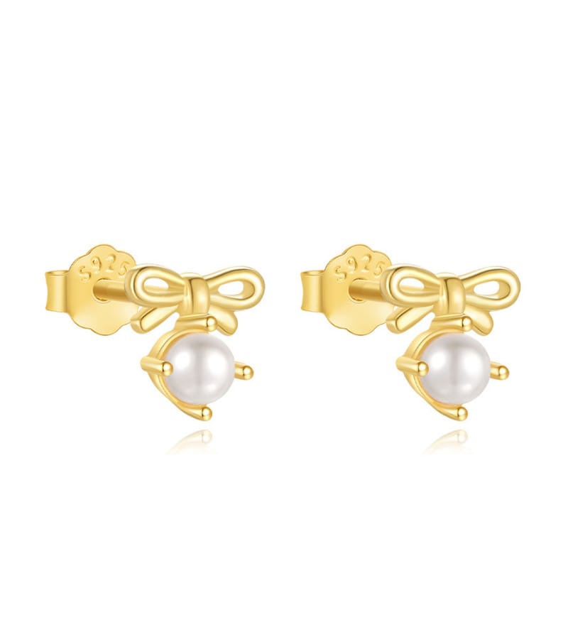 Pearl Stud Earrings Silver