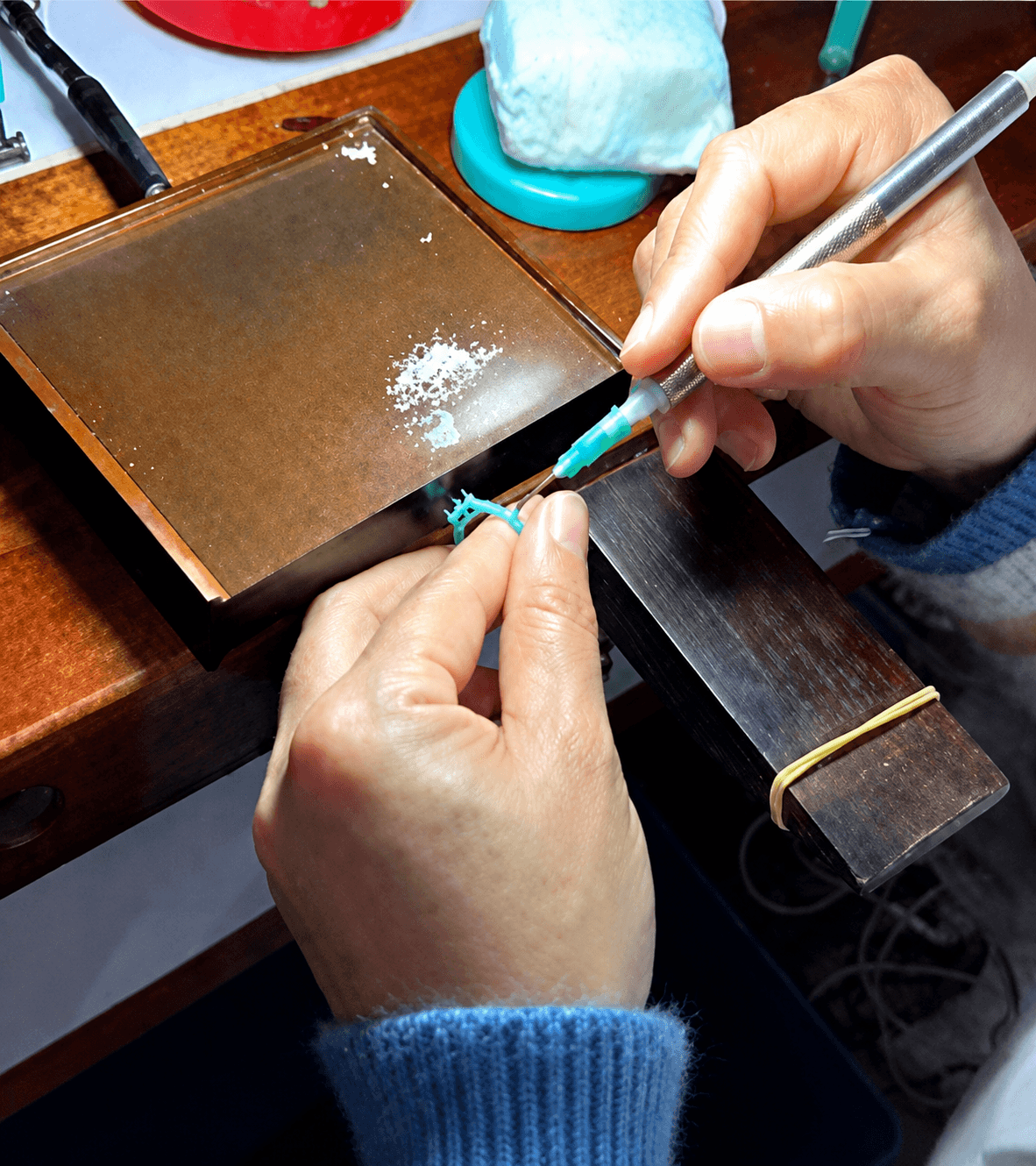 Jewelry wax pattern preparation for sample production